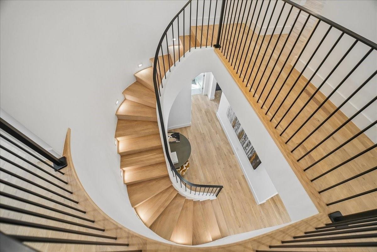 Suspended Spiral Staircase